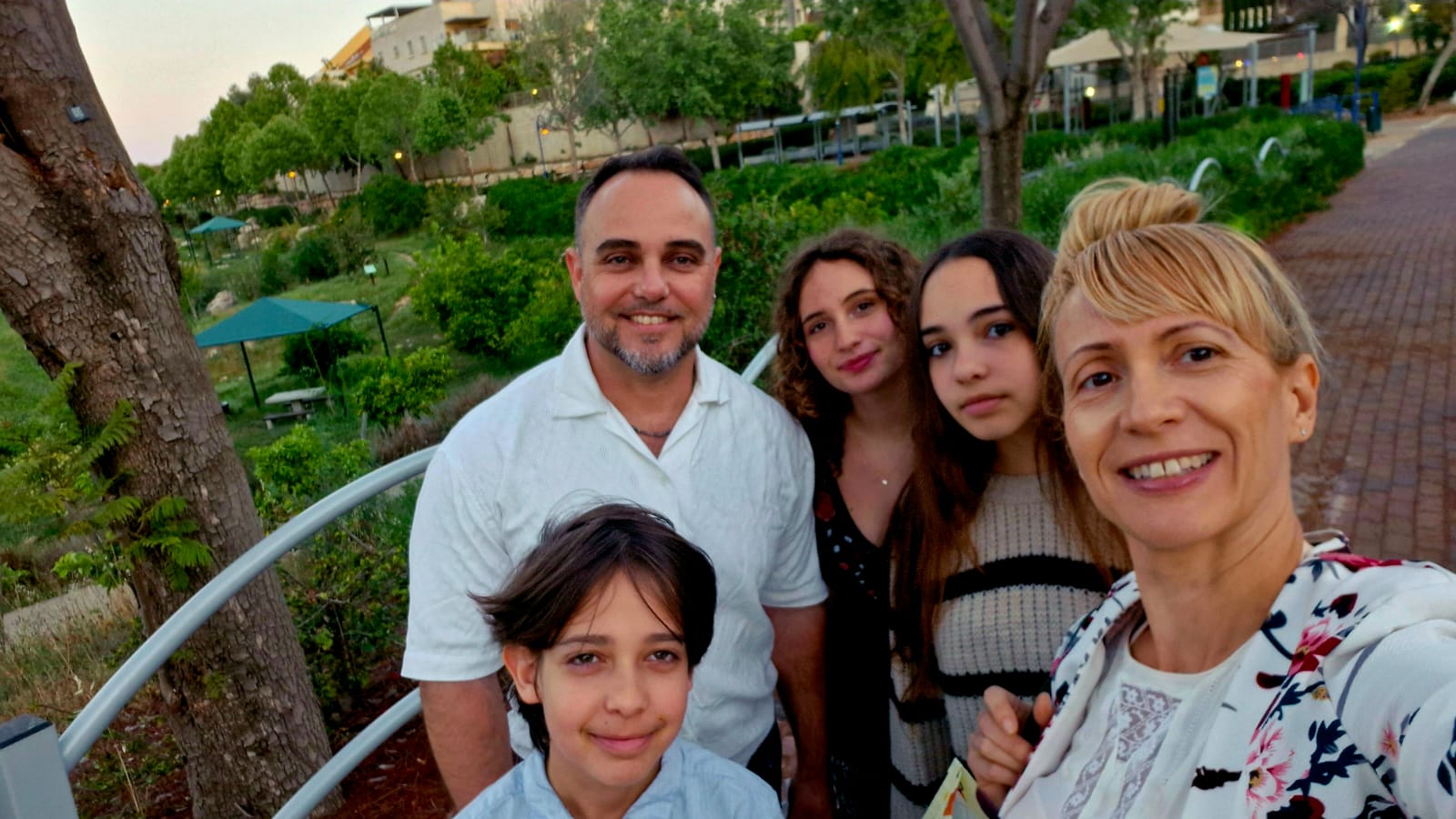 Sharage Family Main Image